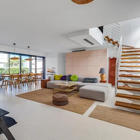 Luxury By The Sea In Scandinavian Style Kožino