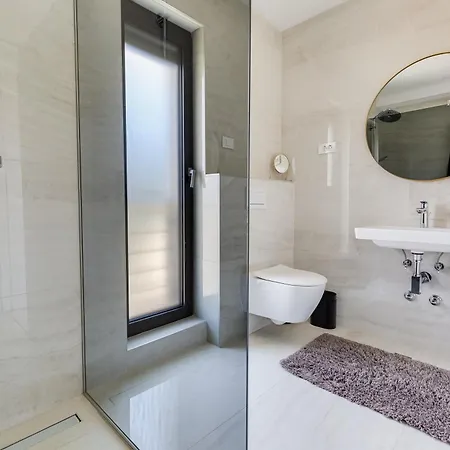 Luxury By The Sea In Scandinavian Style Kožino