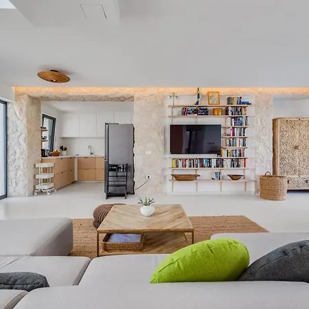 شقة Luxury By The Sea In Scandinavian Style *